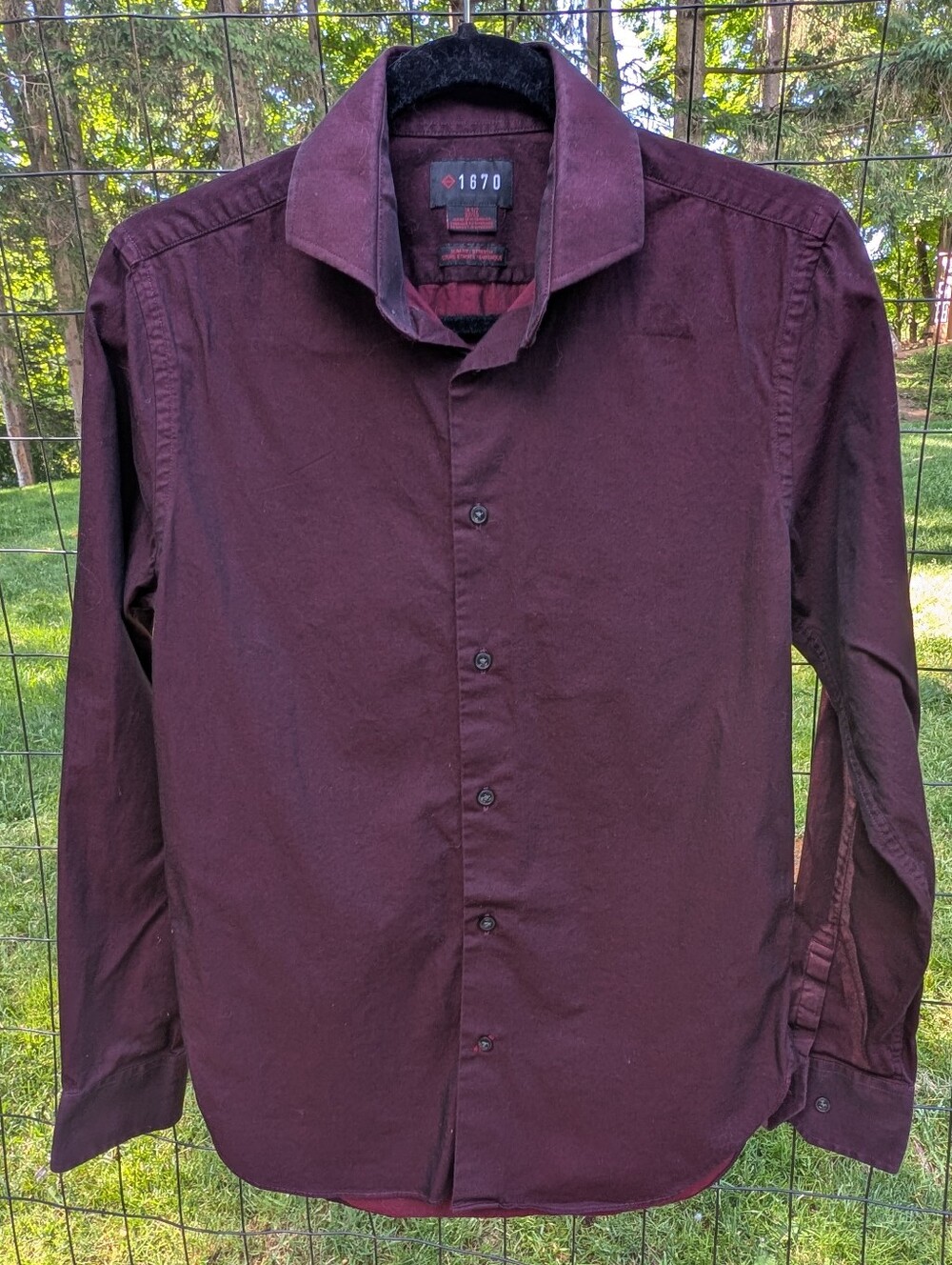 Men's Long-Sleeve Dress Shirt - Dark Burgundy